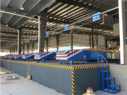 DHL中(zhōng)外運國際快遞伸(shen)縮輸