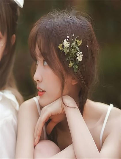 从文化视角看《菜鸟霹雳胆》：东西方文化的碰撞与融合 探索艺术与文化的互动关系